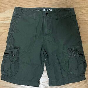 Mossimo Supply Co Men's Green Cargo Shorts Size 34 Fishing Hiking Outdoors
